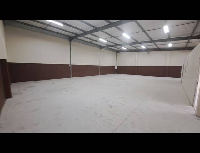 306M² MINI FACTORY TO LET IN ALTON